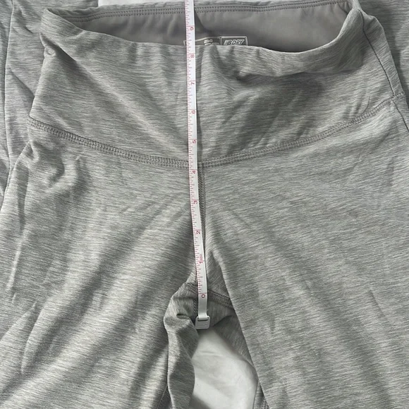 New Balance Women's Leggings - Picture 3 of 7